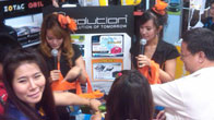 Neolution จัดเต็ม ในงาน Commart Thailand 2011 Summer Salesคนทะลักบูธ เรียกได้ว่าทีมงานแทบจะไม่มีที่ยืนกันเลย
