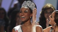 MissLeila Lopes จากแองโกล่า คว้าตำแหน่งนางงามสาวงามจักรวาลจากการประกวด Miss Universe 2011 